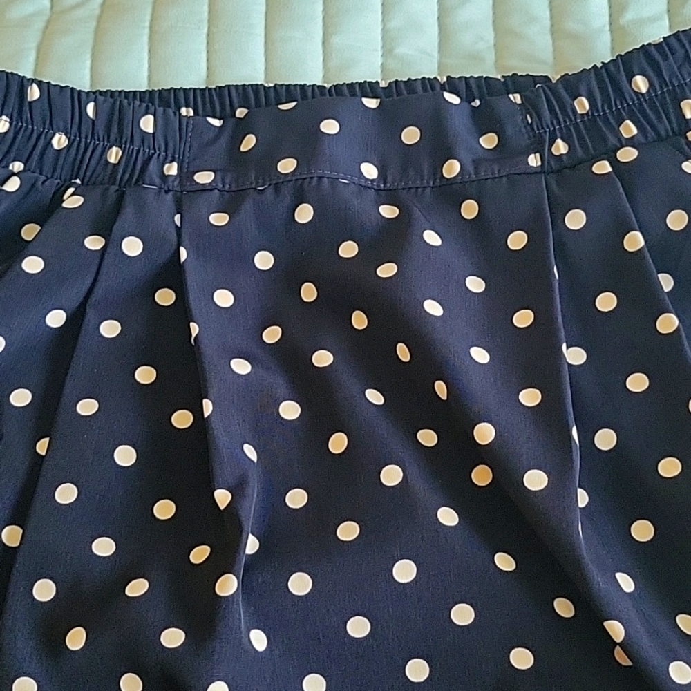 NWOT 1960s NAVY BLUE& WHITE POLKA DOTS MINI SKIRT W/ FRONT POCKETS SMAL - Picture 3 of 10
